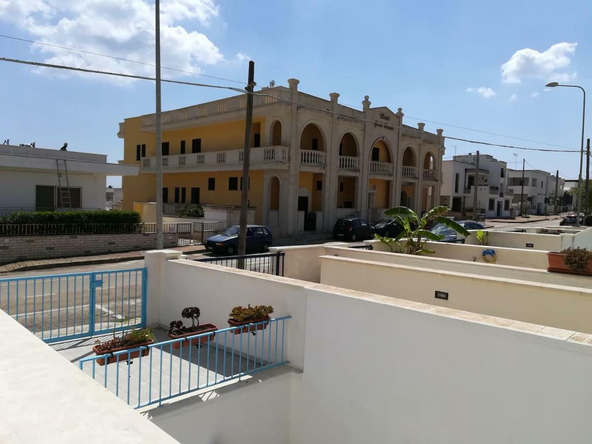 Appartamento Mozart 3 A Pescoluse Marina Di Pescoluse Exterior foto