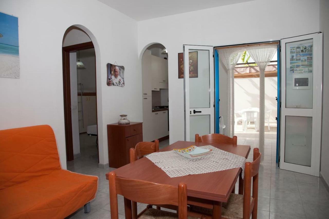 Appartamento Mozart 3 A Pescoluse Marina Di Pescoluse Exterior foto